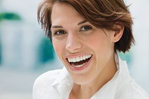 What is a Cosmetic Dental Lab?